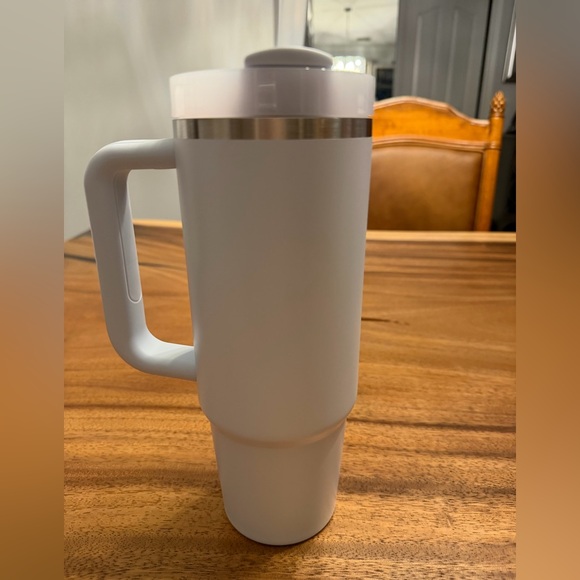Stanley Fog Travel Mug 30oz - Picture 2 of 5